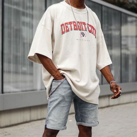 oversized outfit for men.